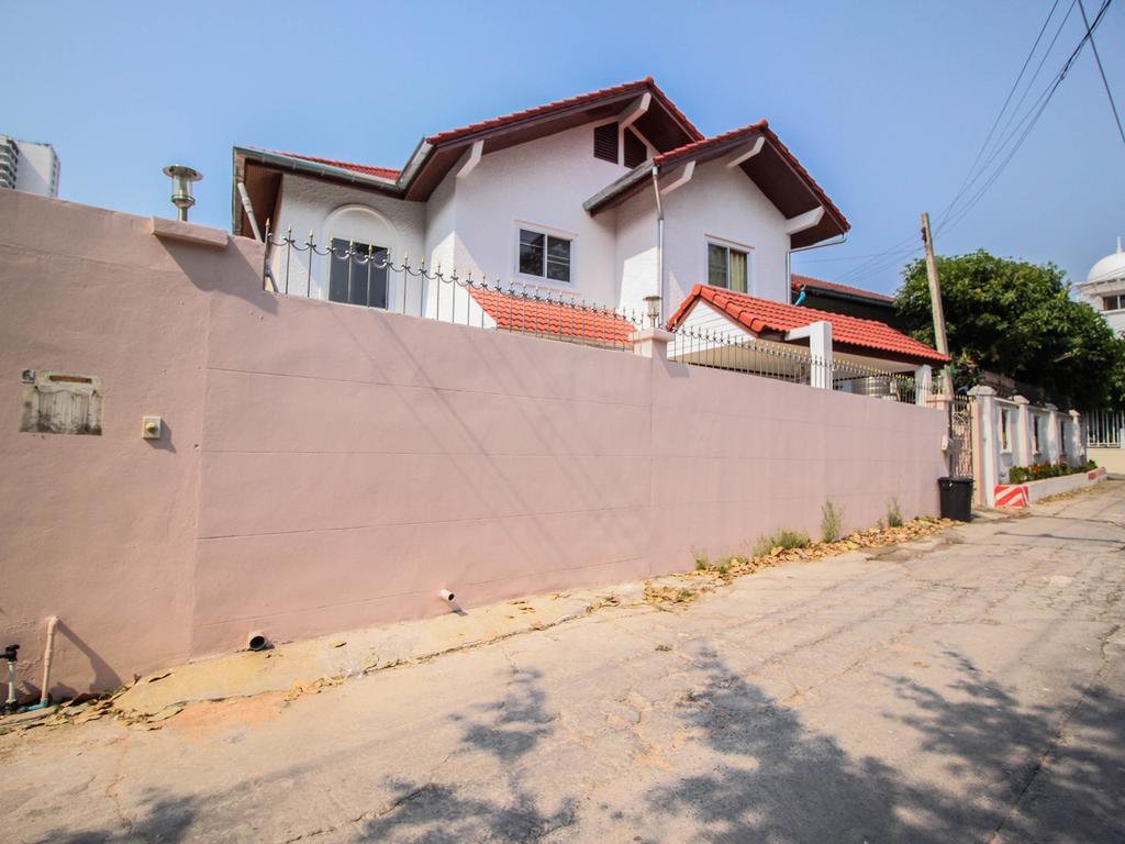 Naklua Pool Villa By Pattaya Sunny Rentals Kültér fotó